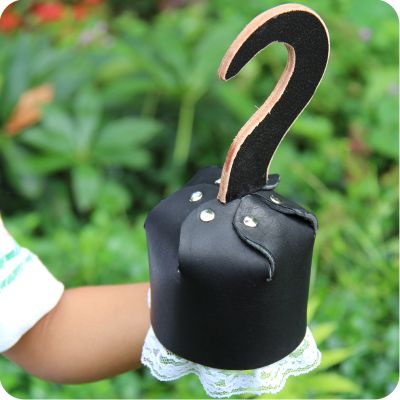 Pirate's Hook - Palumba.com offering natural and creative toys